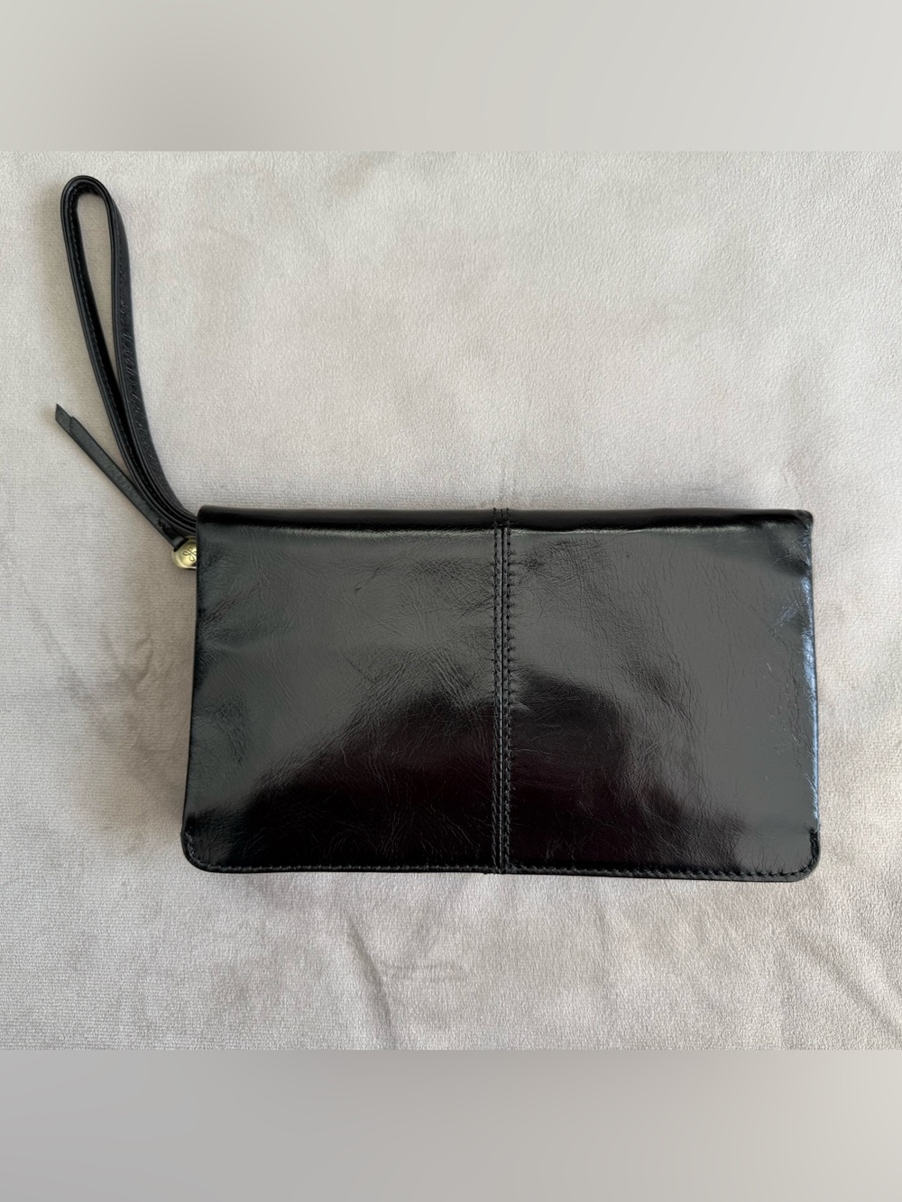 NEW - HOBO Evolve Wristlet Wallet